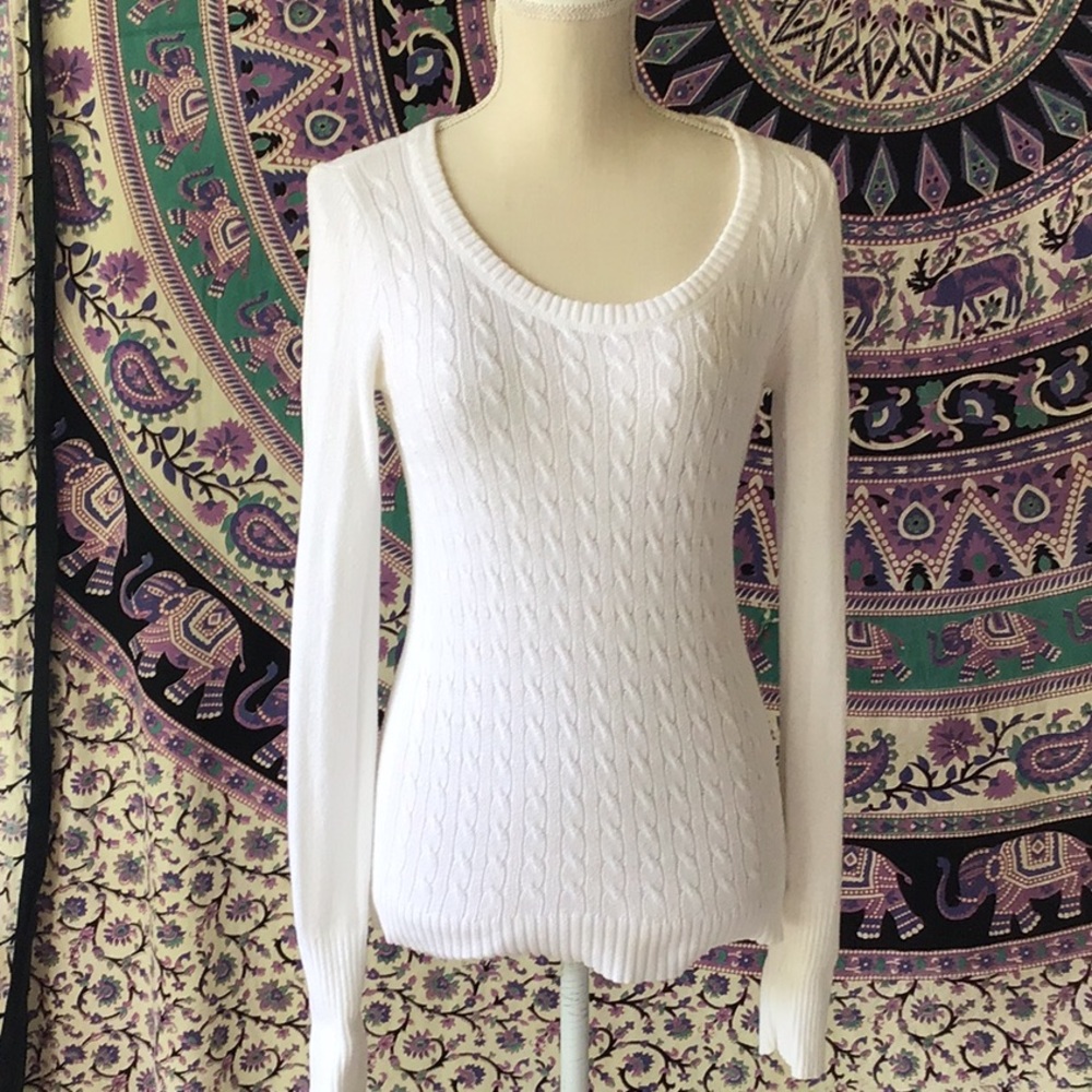 Hollister sweater